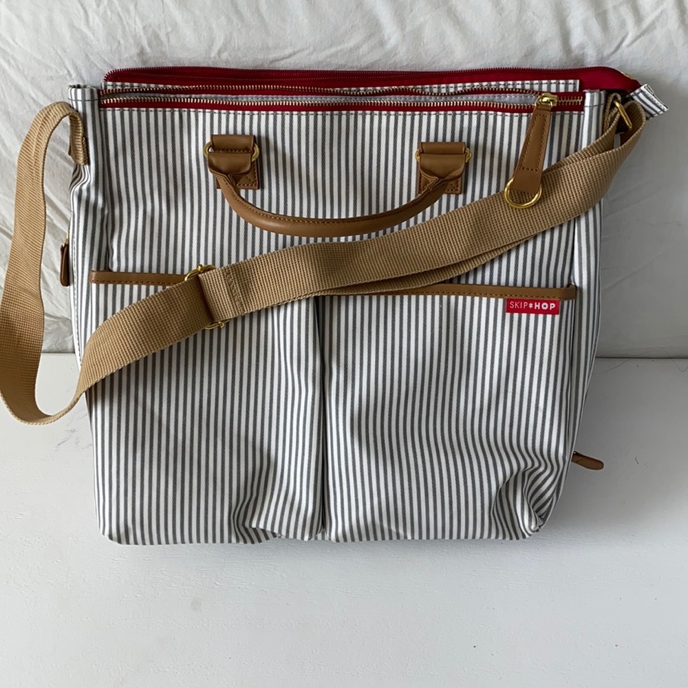 SKIP HOP diaper bag